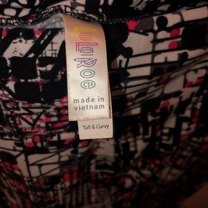 LuLaRoe Pants - LuLaRoe Tall&Curvy Leggings LuLaRoe Pants - LuLaRoe Tall&Curvy Leggings